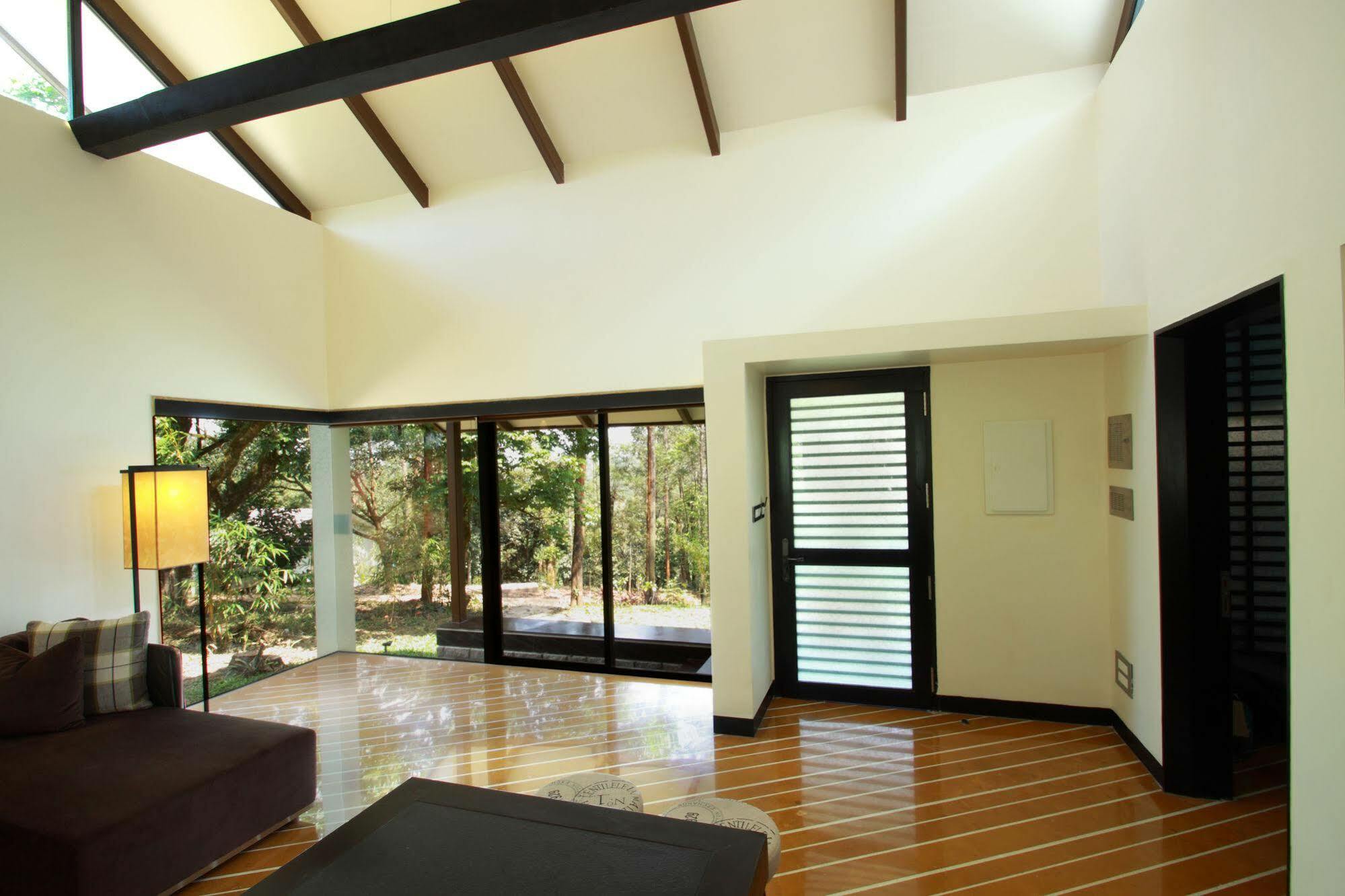 The Ibnii - Eco Luxury Resort Tulsa Exterior foto